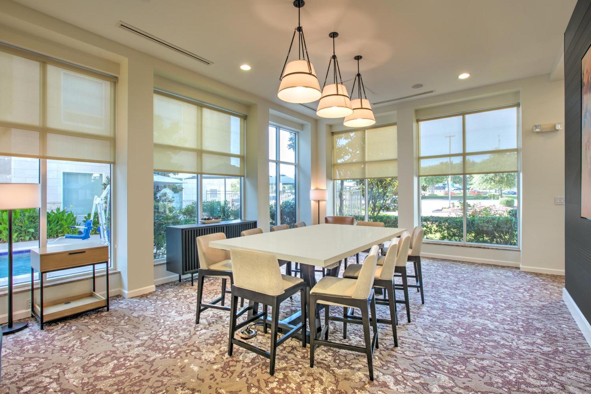 Hilton Garden Inn Dallas Arlington Exterior photo