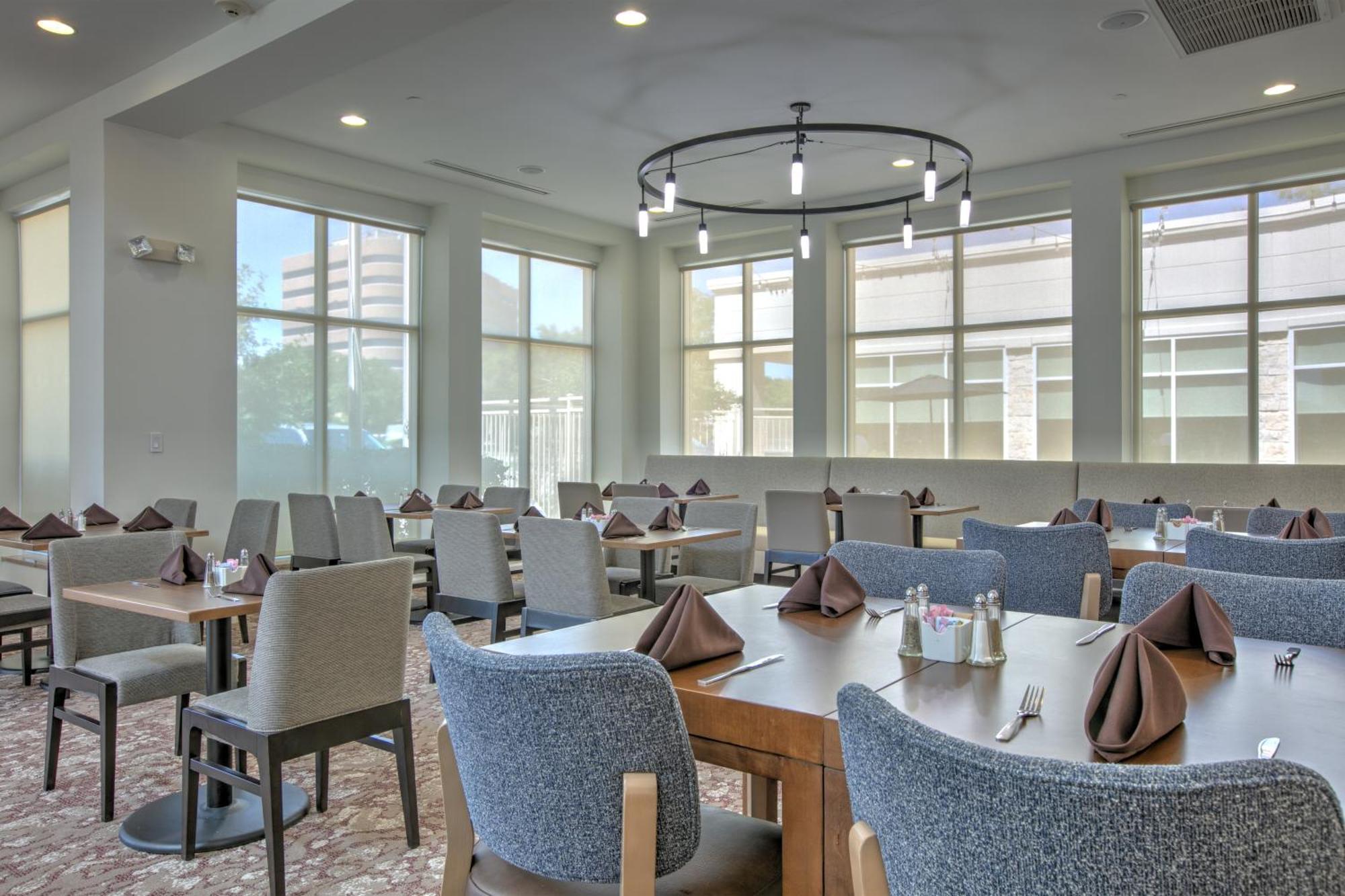 Hilton Garden Inn Dallas Arlington Exterior photo