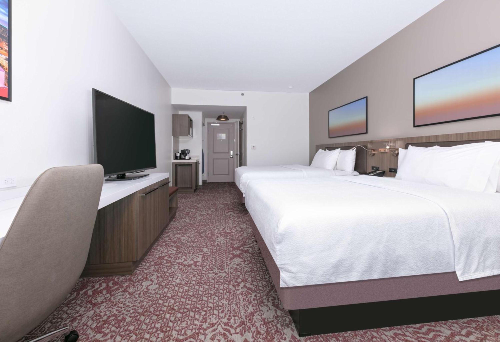 Hilton Garden Inn Dallas Arlington Exterior photo