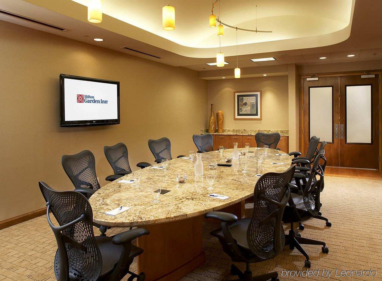 Hilton Garden Inn Dallas Arlington Facilities photo